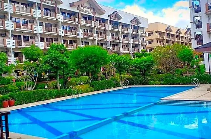 The Redwoods Sm Fairview W/ Netflix & Balcony 3*
