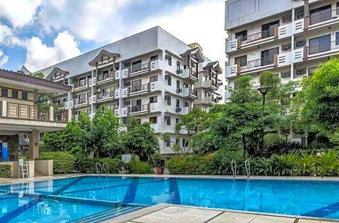 Hotel The Redwoods Sm Fairview W/ Netflix & Balcony Manila
