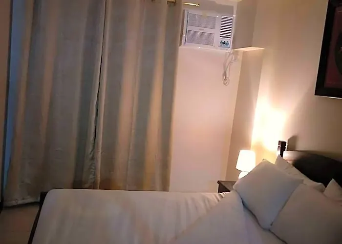 Hotel The Redwoods Sm Fairview W/ Netflix & Balcony