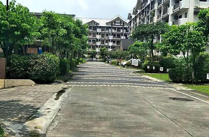 Hotel The Redwoods Sm Fairview W/ Netflix & Balcony 3*